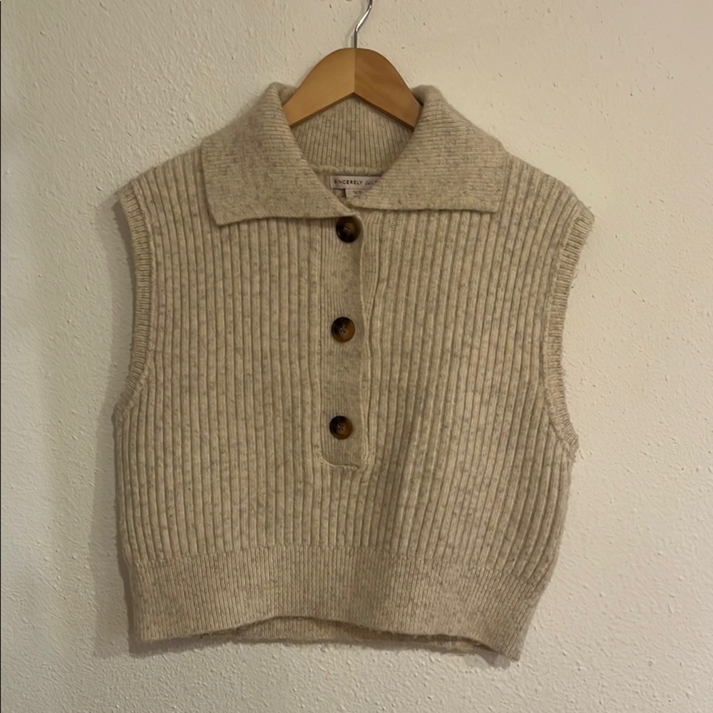 Women's Cream Sleeveless Sweater Vest